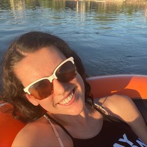 Meet your Posher, Sarah